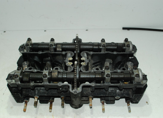 Cylinder head Kawasaki ZR 7