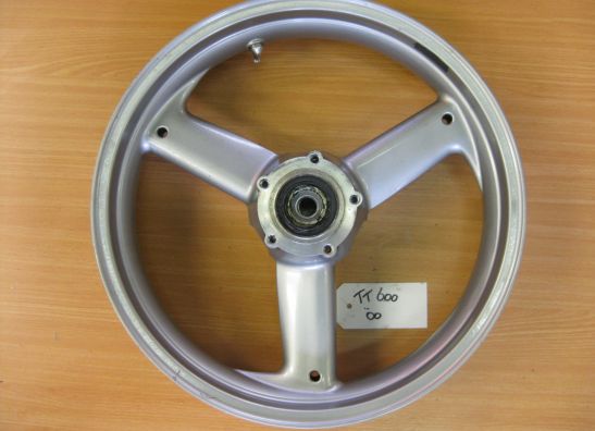 Front Wheel Triumph TT 600
