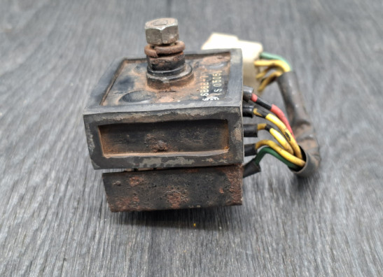 Spanningsregelaar Honda CB 750 F