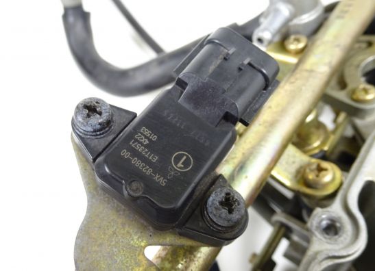 Gasklephuis Yamaha YZF R1