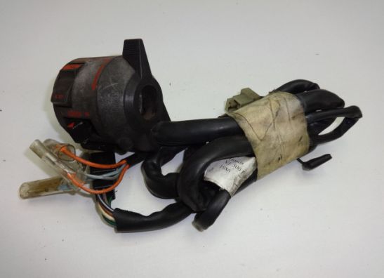 Handlebar switch assy left Honda VF 500 