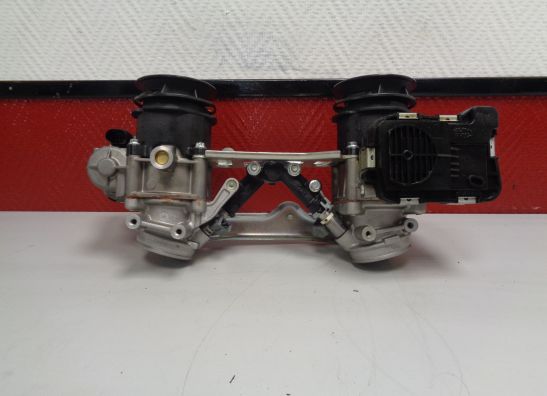 Gasklephuis Aprilia Shiver 750