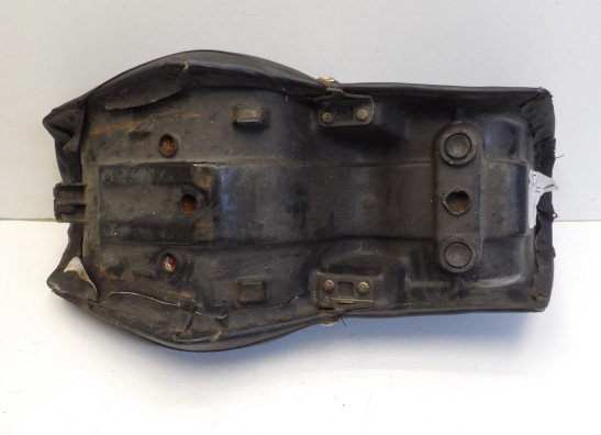 Zadel Honda VF 1100 C Magna