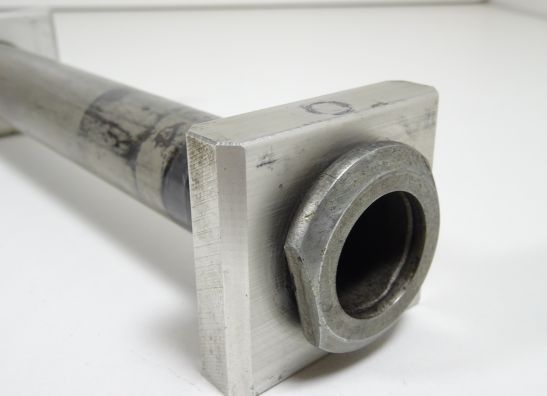 Rear axle Yamaha FZ1