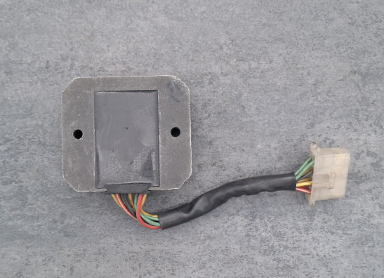 Spanningsregelaar Honda VF 700  750 C Magna