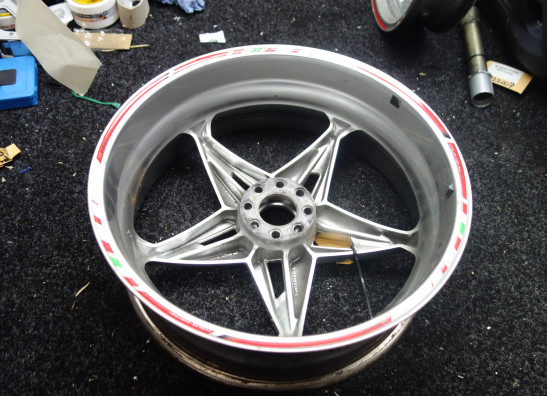 Achtervelg MV Agusta 750 Brutale