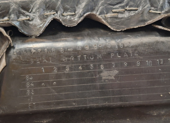 Zadel Honda VF 1100 Sabre