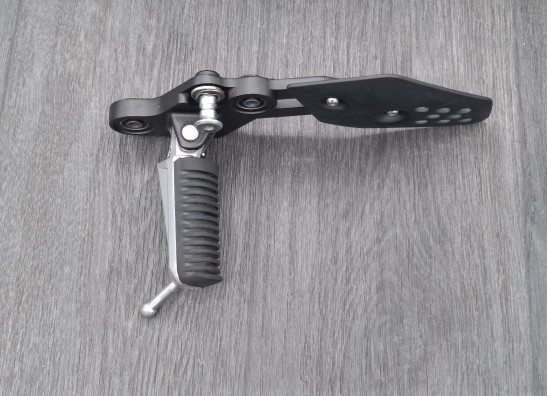 Schetsplaat links Yamaha Tracer 7