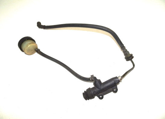 Rempomp achter BMW R 1100 GS