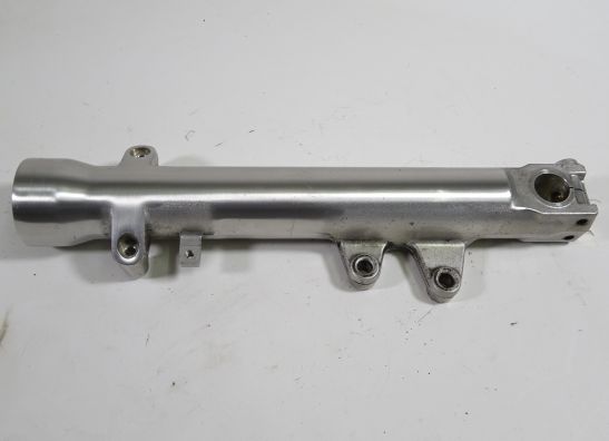 Voorpoot rechts onder Suzuki SV 650