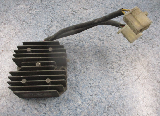 Spanningsregelaar Honda CB 250 N
