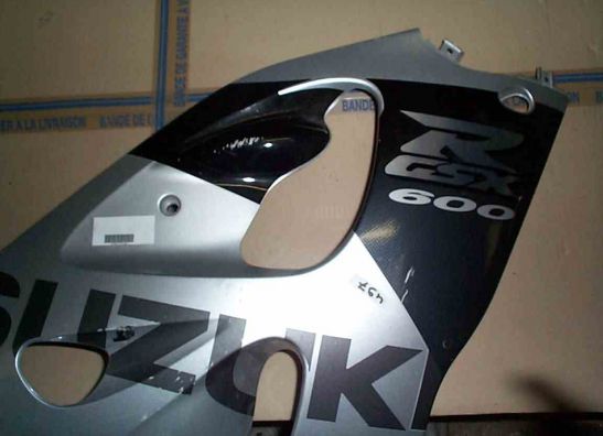 Cowl lower right Suzuki GSX R 600