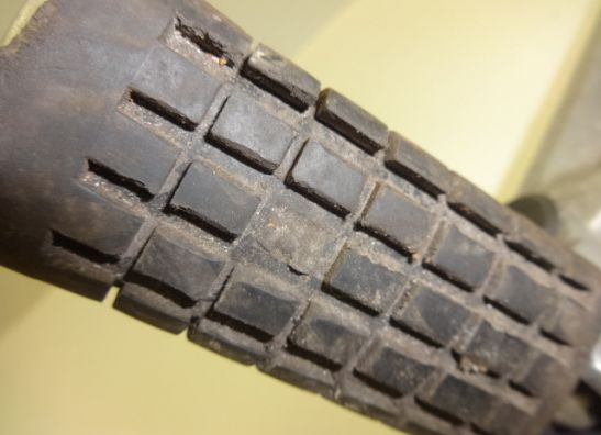 Duo voetsteun links Honda VF 700  750 S Sabre