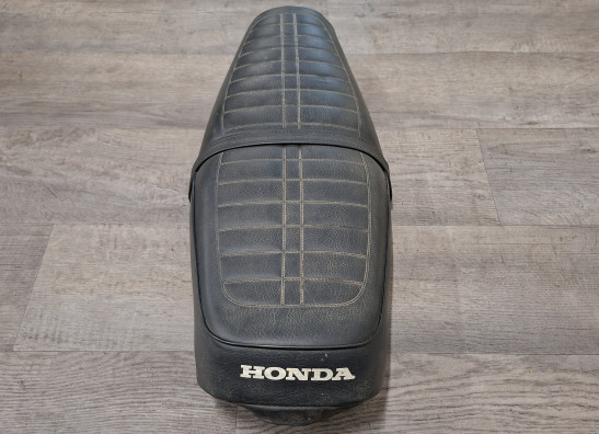 Zadel Honda CB 750 