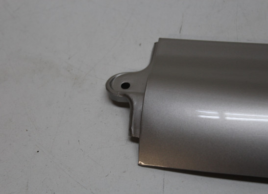 Topkuip verbinding onder Suzuki GSX F 750