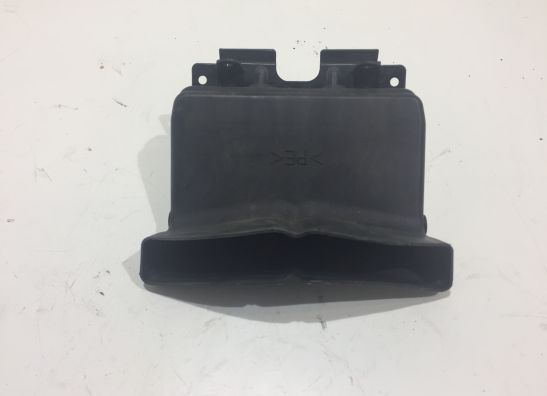 Air intake center Yamaha FJR 1300