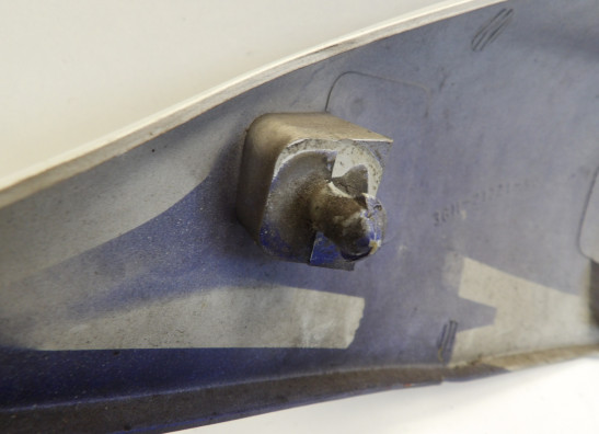 Cowl rear right Yamaha FZR 1000