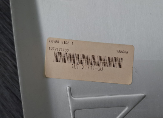 Seitenverkleidung links klein Yamaha V max