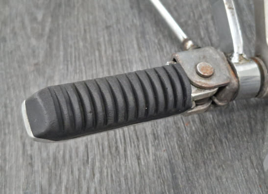 Main step holder left Suzuki GSF 400 Bandit