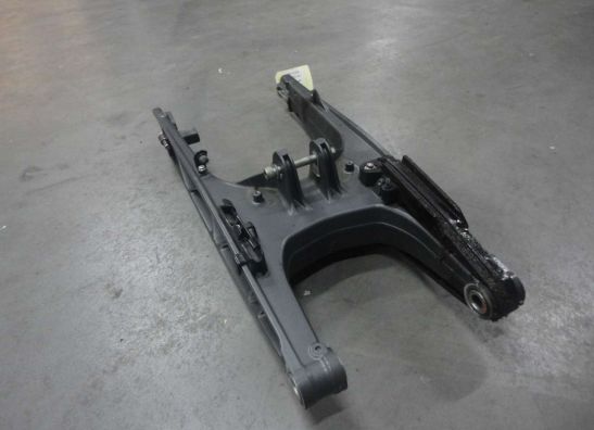 Achterbrug KTM 390 Duke