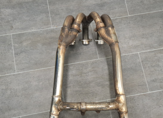 Uitlaat Triumph Trident 900