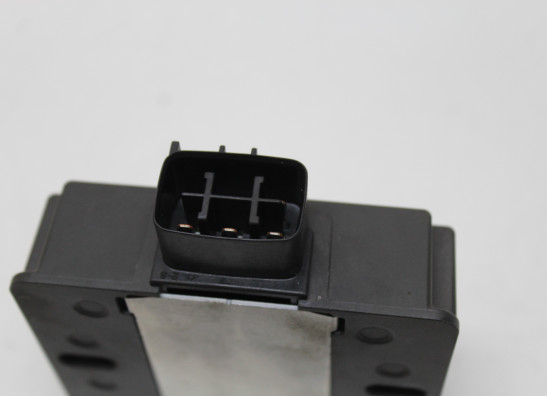 Regler Gleichrichter Suzuki GSR 600