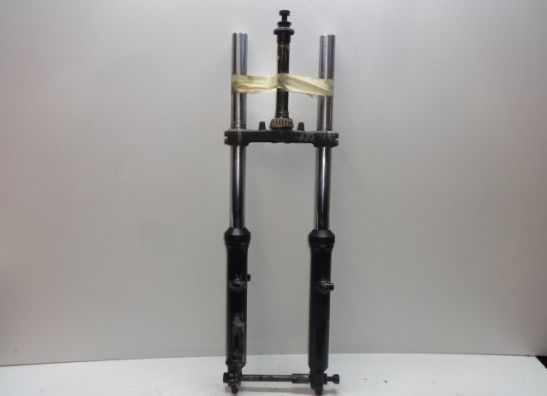 Voorpoten Suzuki GR 650