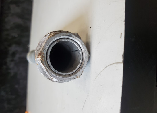 Vooras Aprilia RST 1000 Futura