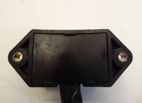 Fuse box Triumph Thunderbird 900