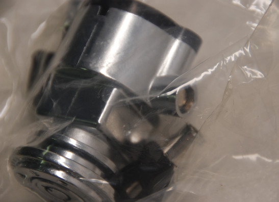 Contact slot Harley Davidson Dyna