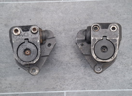 Brake calipers front Suzuki GS 550