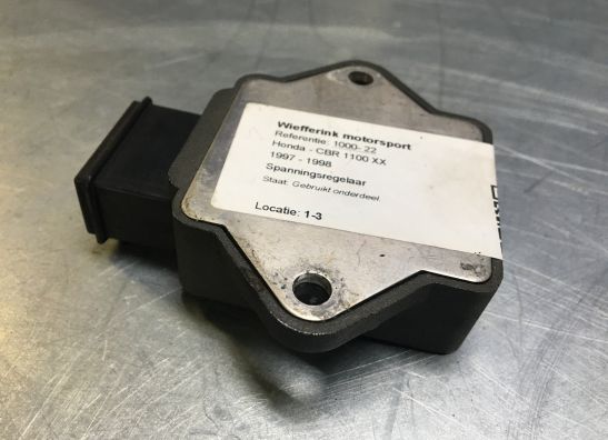 Regulator rectifier  Honda CBR 1100 XX