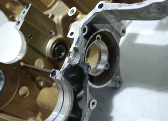 Engine parts Yamaha GTS 1000