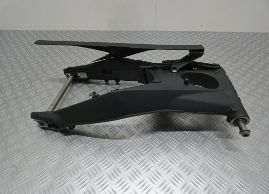 Achterbrug Triumph Street Triple 675