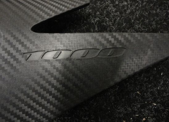 Cowl left small Suzuki GSX R 1000