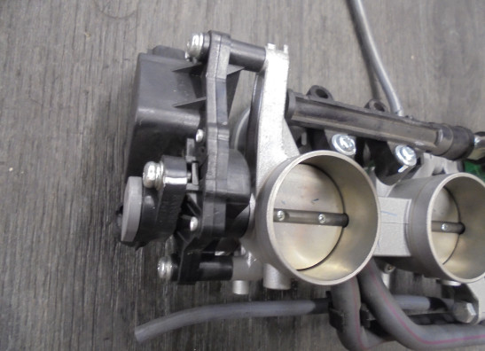 Gasklephuis Suzuki GSX S 750