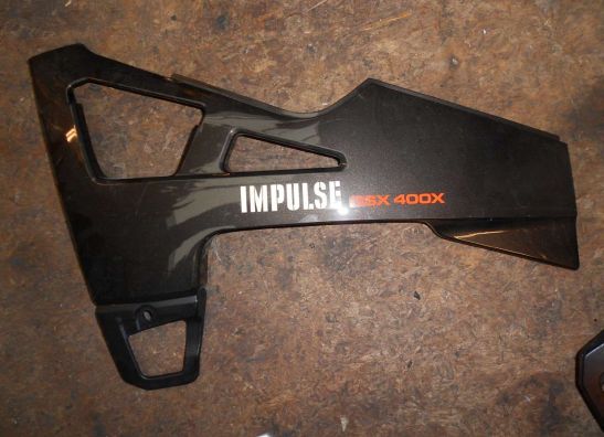 Cowl left small Suzuki GSX 400 X Impulse