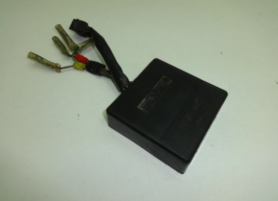 Relais unit Honda VF 700  750 S Sabre