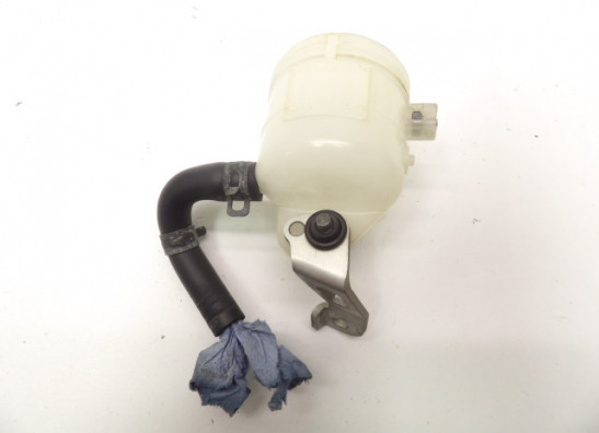 Front brake master cylinder  Suzuki GSX R 600