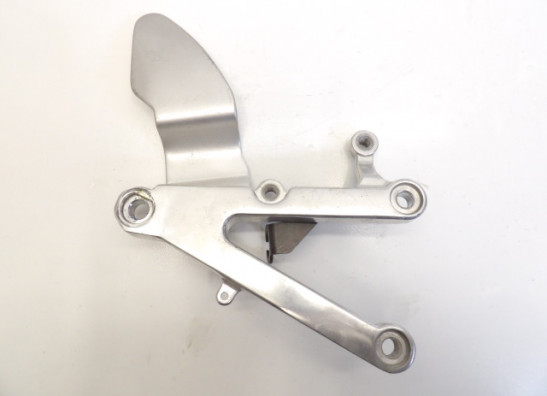 Main step holder right Yamaha YZF R1