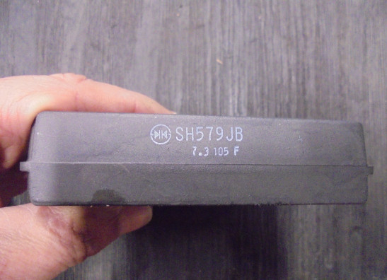 Spanningsregelaar Aprilia Tuono V4