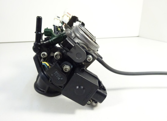 Gasklephuis Kawasaki ER 6