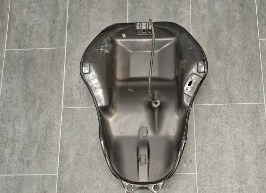 Fuel tank Suzuki GSX R 400