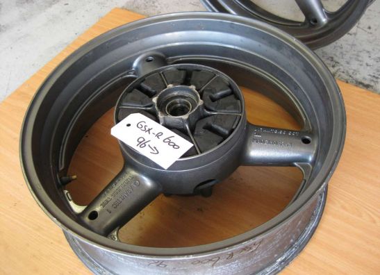 Achtervelg Suzuki GSX R 600