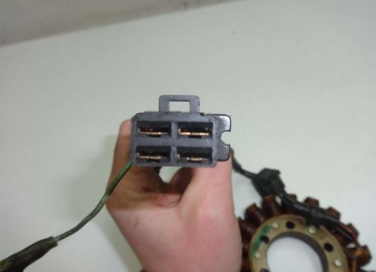 Generator Kawasaki GPX 600