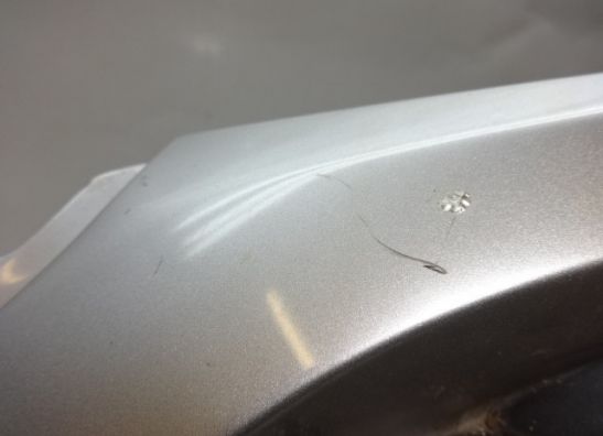 Rechter achterkant Suzuki RF 900