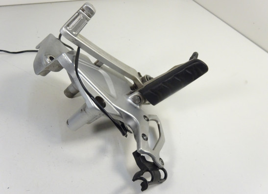 Fussrastetrager vorne rechts BMW F 800 S - ST