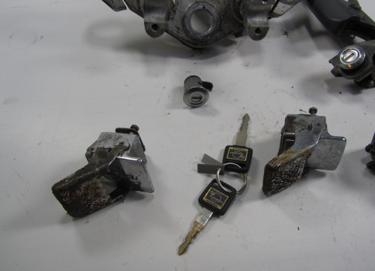 Schlosssatz Honda ST 1100 Pan European