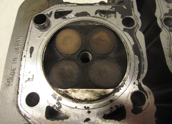 Cylinder head Kawasaki ER 5