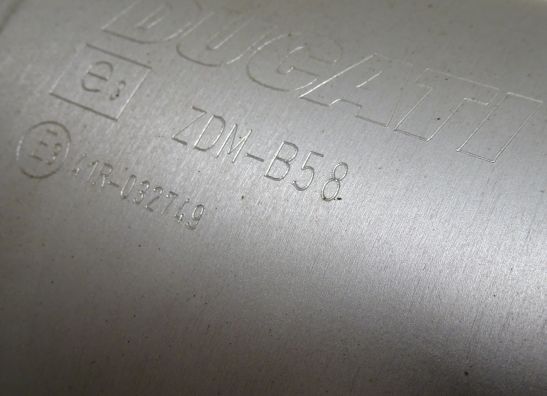 Uitlaat Ducati monster 1100